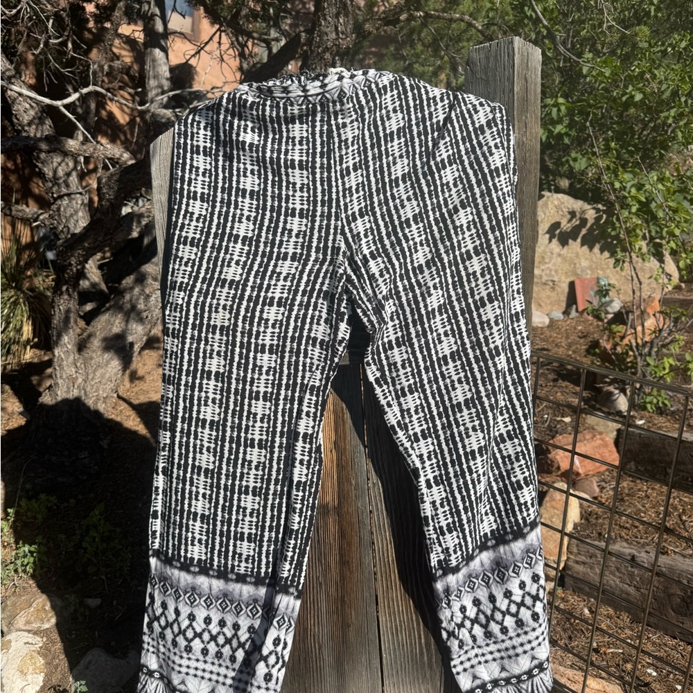 Rayon Black & White Patterned Pants
